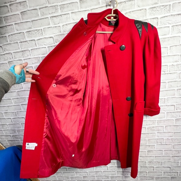 NWOT VINTAGE |•PARIS SPORT CLUB•| Statement Long Red Wool Black Leather Sz 11/12 - Picture 8 of 15